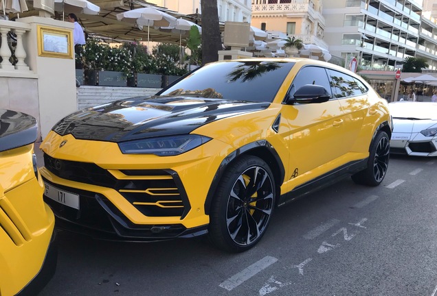 Lamborghini Urus Topcar Design