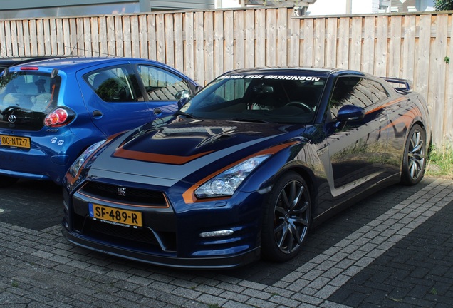 Nissan GT-R 2011