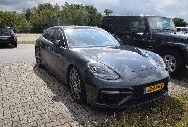 Porsche 971 Panamera Turbo S E-Hybrid Sport Turismo