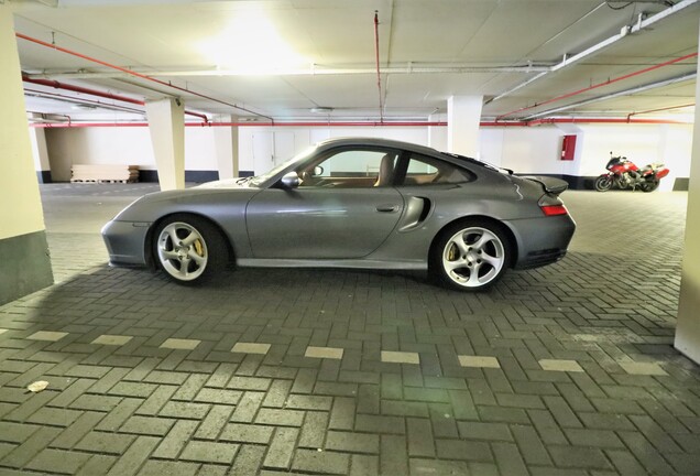 Porsche 996 Turbo