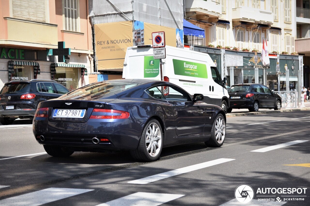 Aston Martin DB9