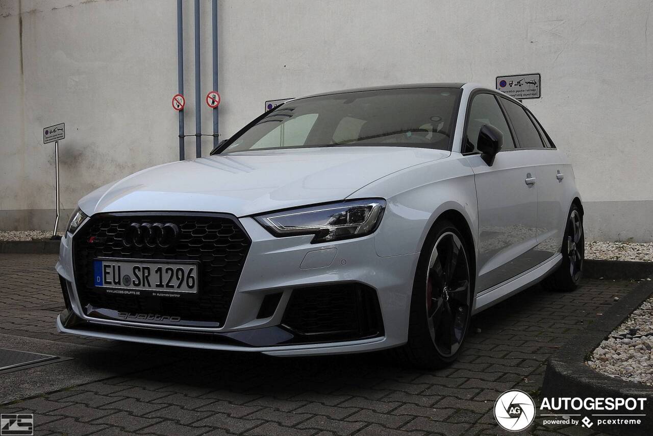 Audi RS3 Sportback 8V 2018