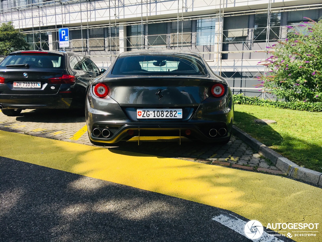 Ferrari FF