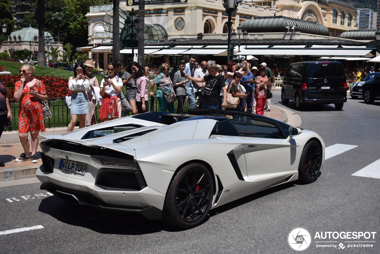 Lamborghini Aventador LP700-4 Roadster