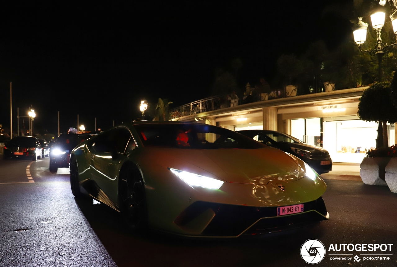 Lamborghini Huracán LP640-4 Performante