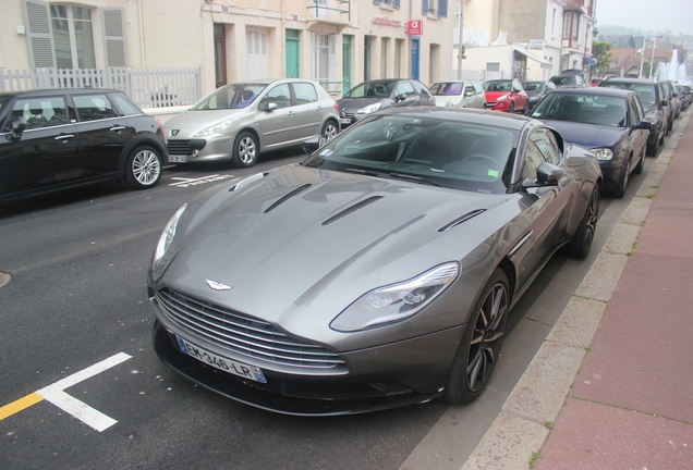 Aston Martin DB11