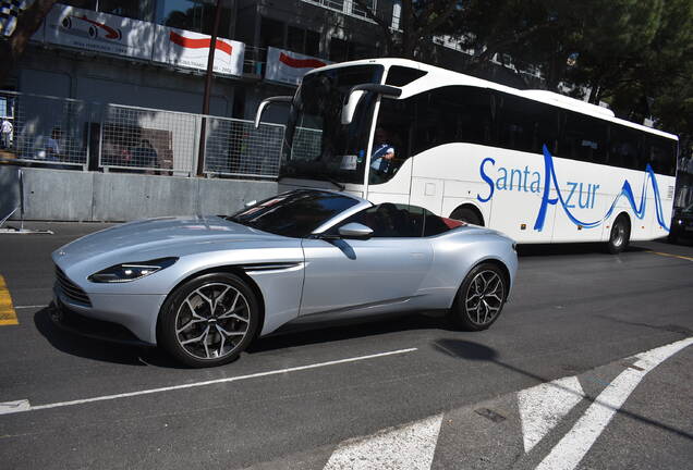 Aston Martin DB11 V8 Volante