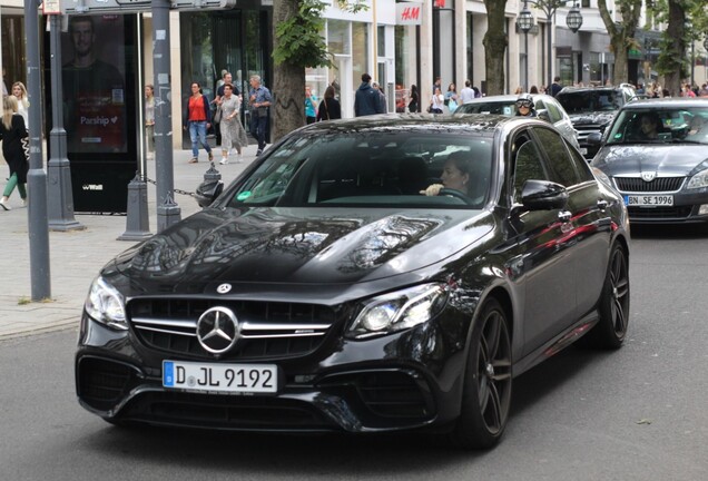 Mercedes-AMG E 63 S W213