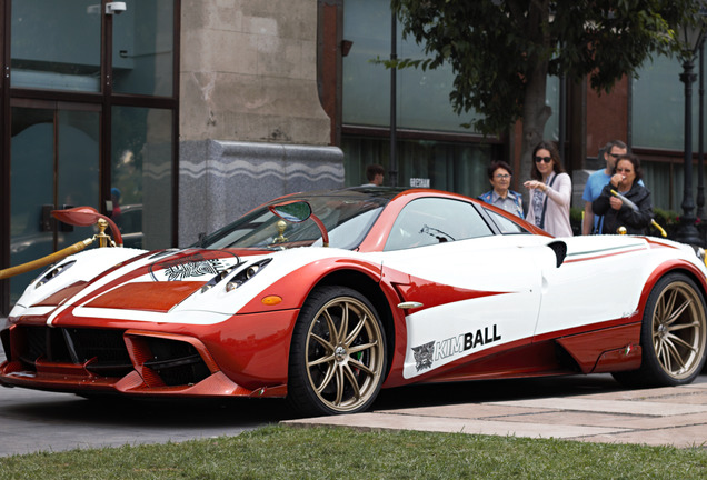 Pagani Huayra Lampo