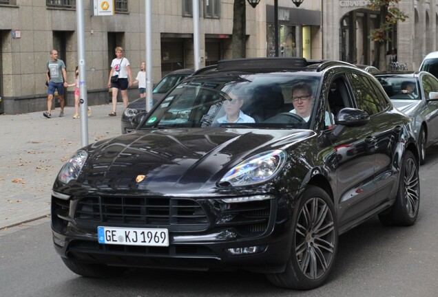 Porsche 95B Macan GTS