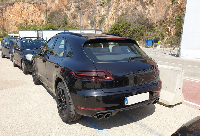 Porsche 95B Macan GTS