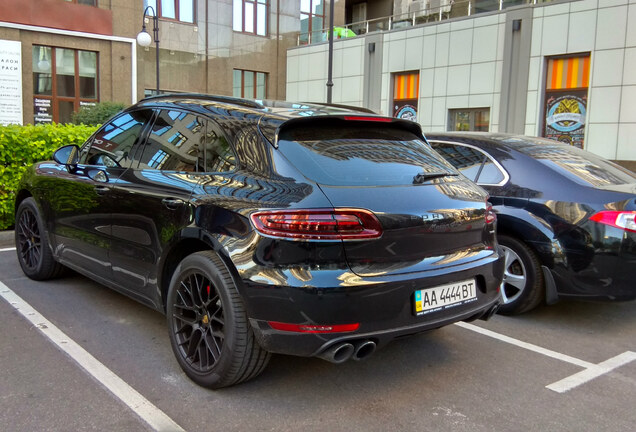 Porsche 95B Macan GTS