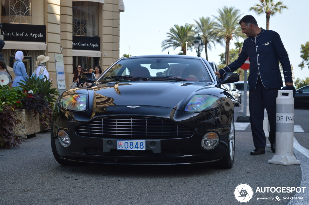 Aston Martin Vanquish S