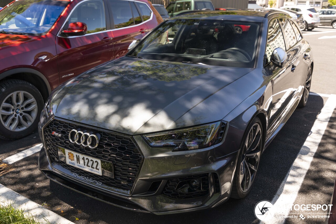 Audi RS4 Avant B9