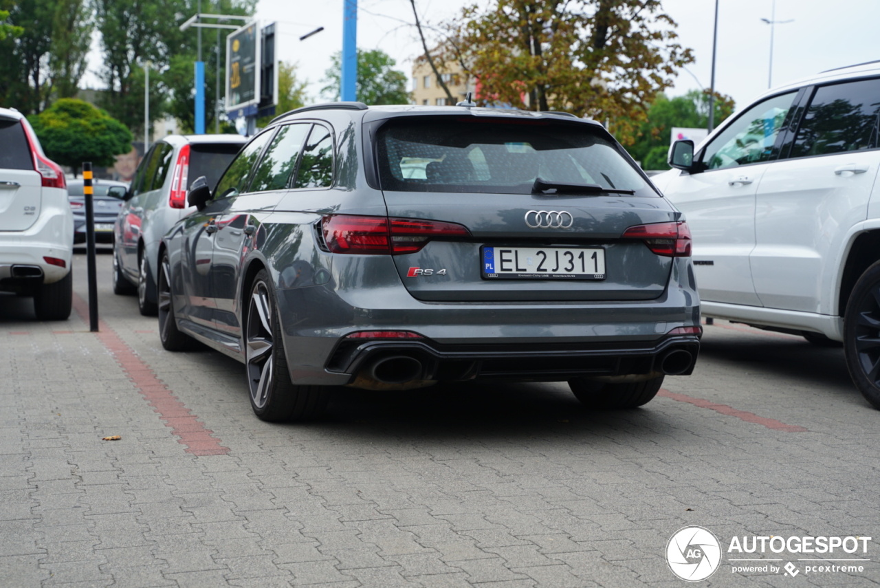 Audi RS4 Avant B9