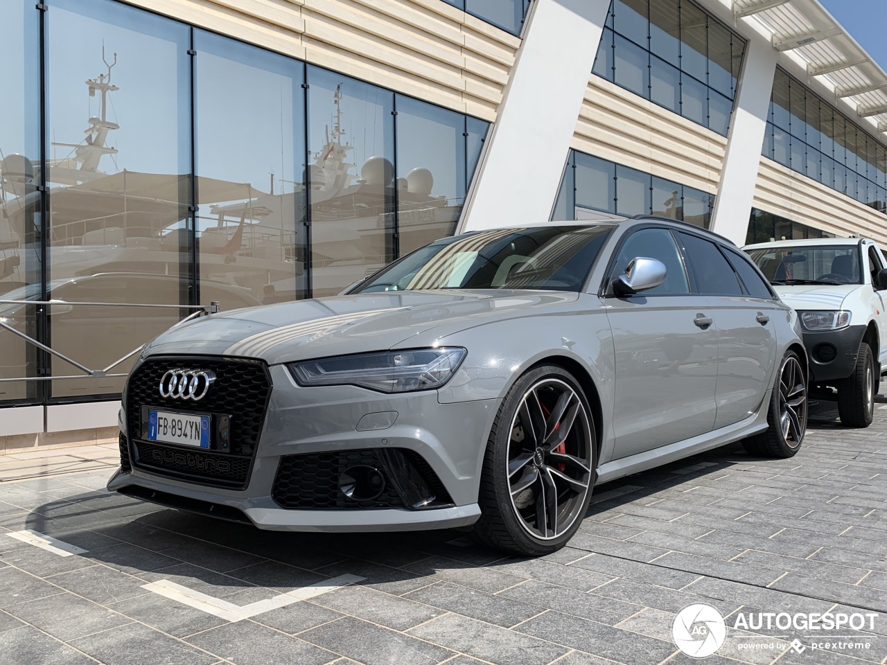 Audi RS6 Avant C7 2015