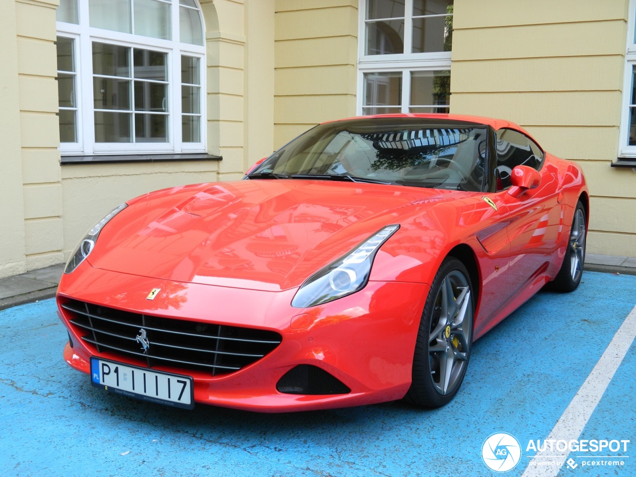 Ferrari California T