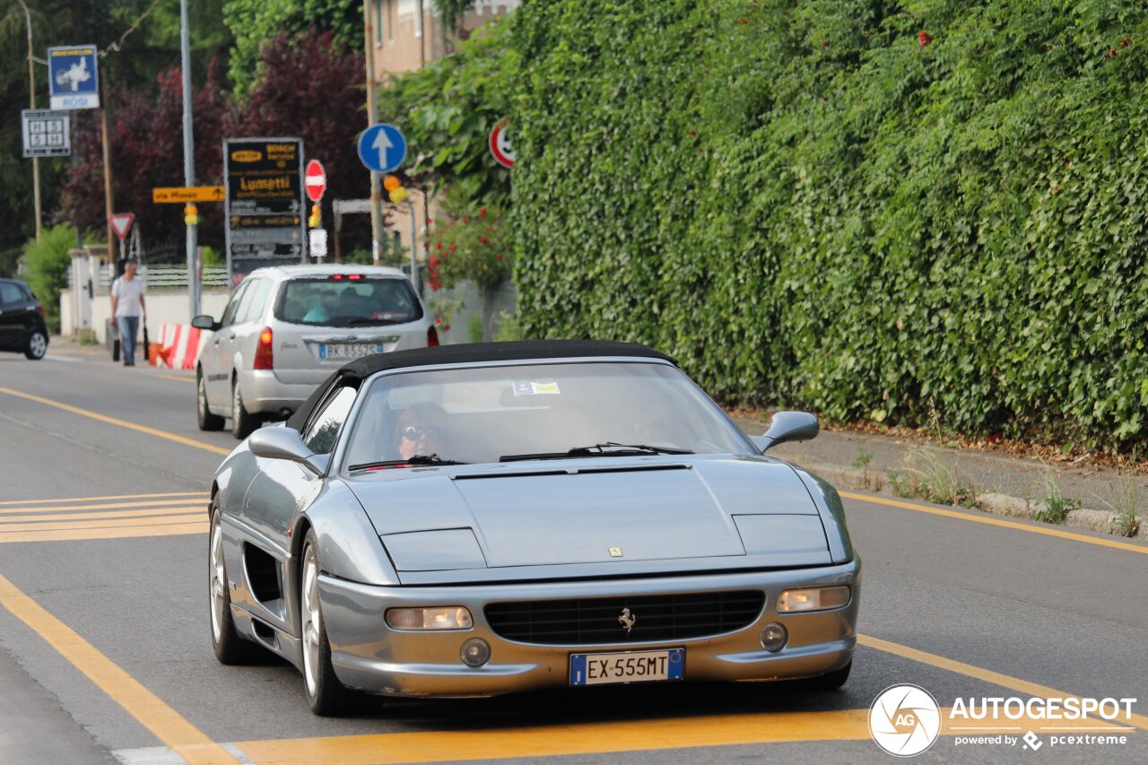 Ferrari F355 Spider