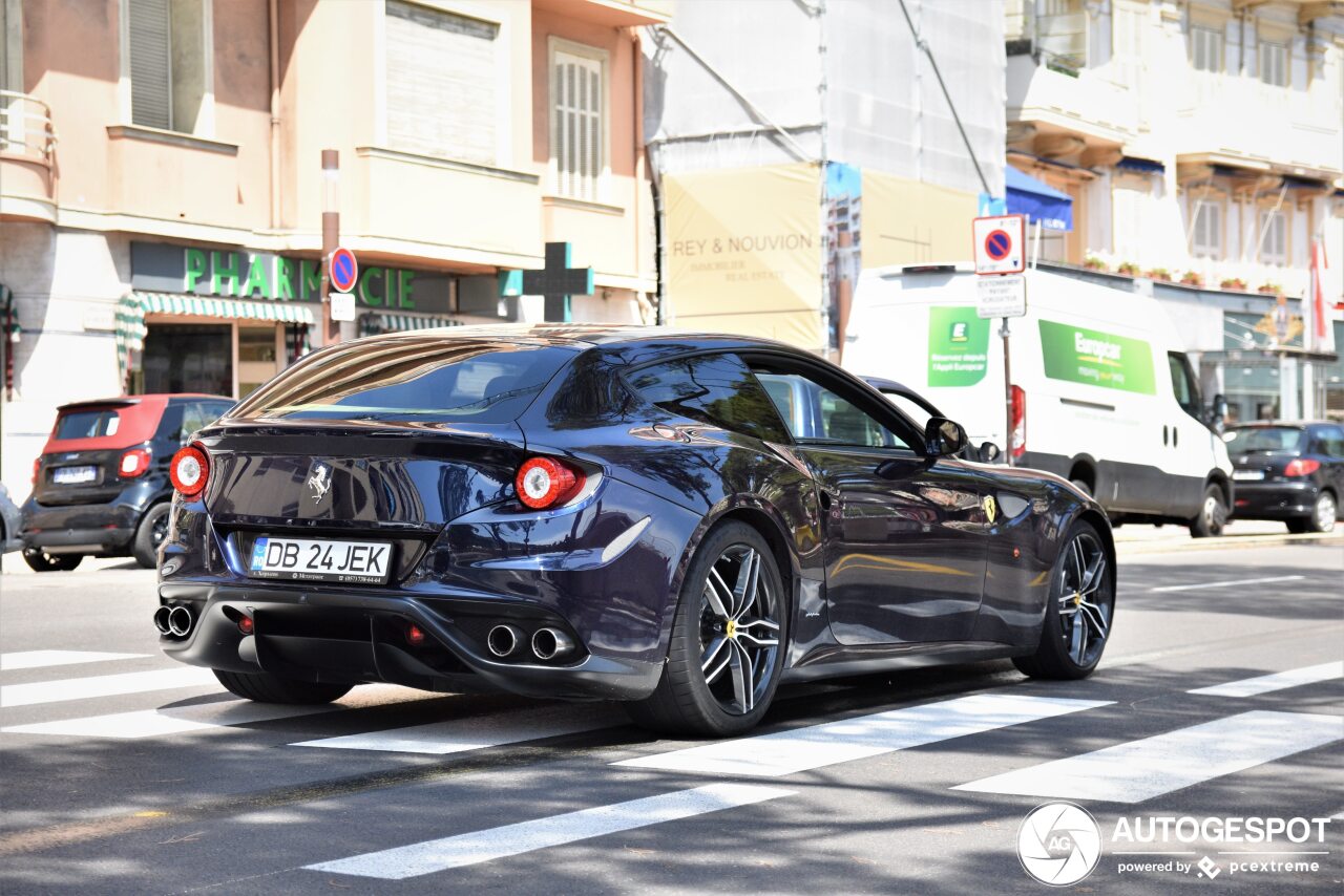 Ferrari FF