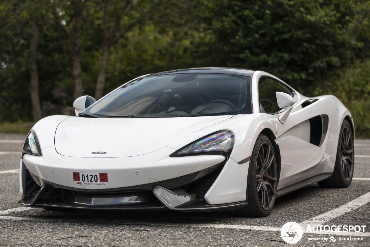 McLaren 570GT