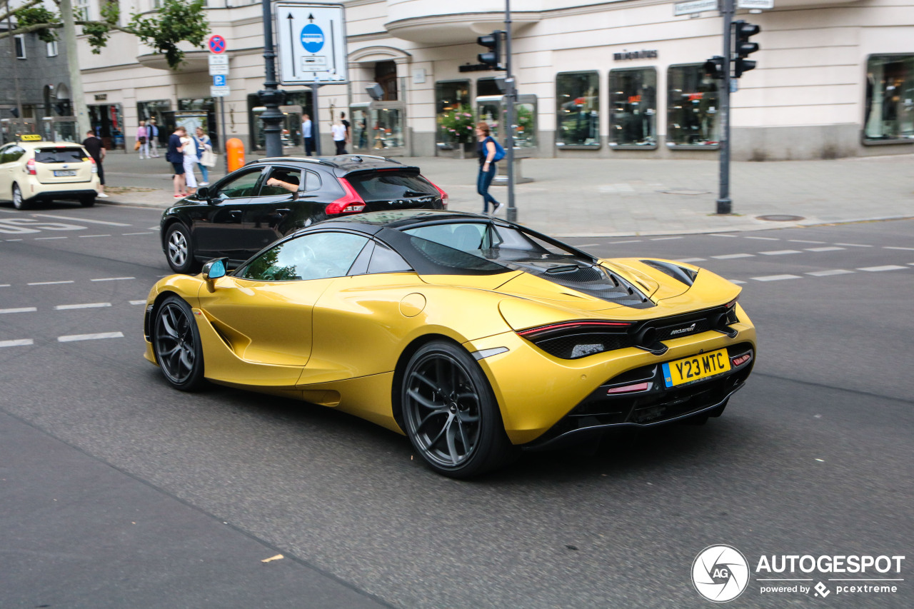 McLaren 720S Spider