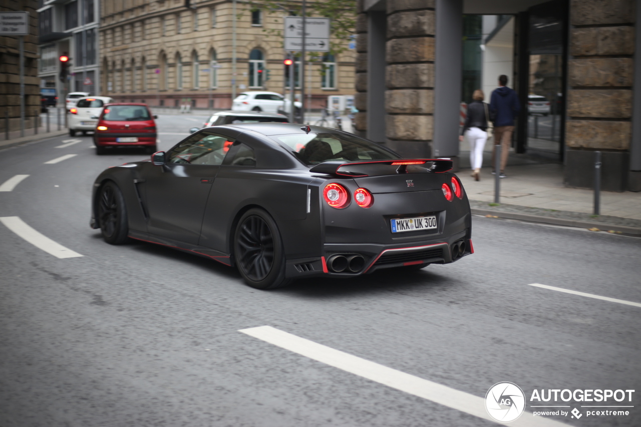 Nissan GT-R 2017