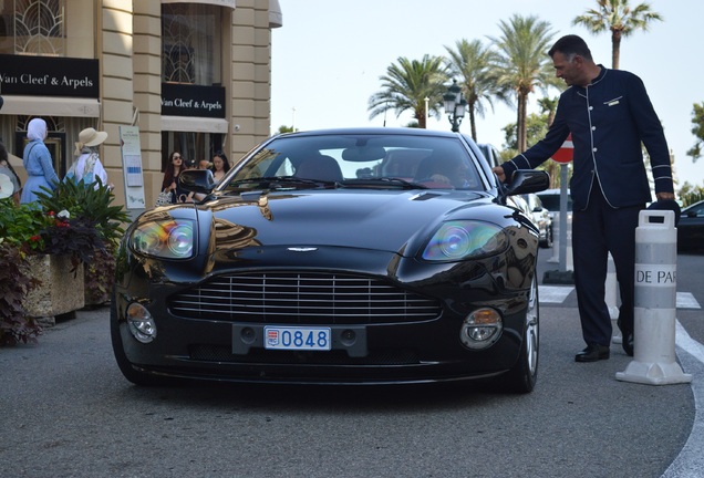 Aston Martin Vanquish S