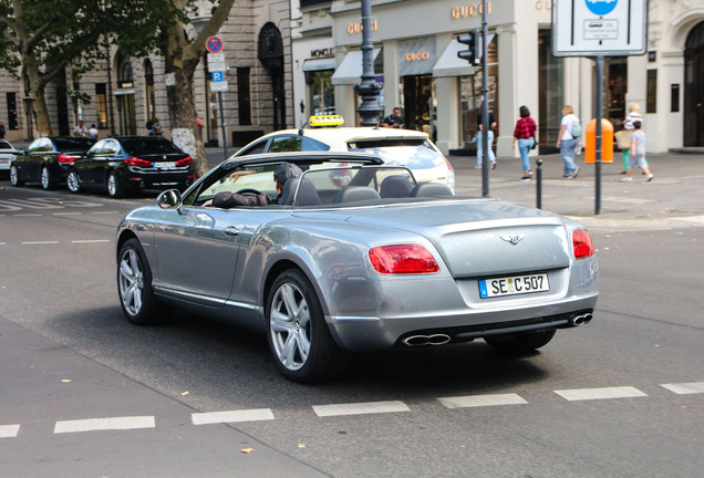 Bentley Continental GTC V8