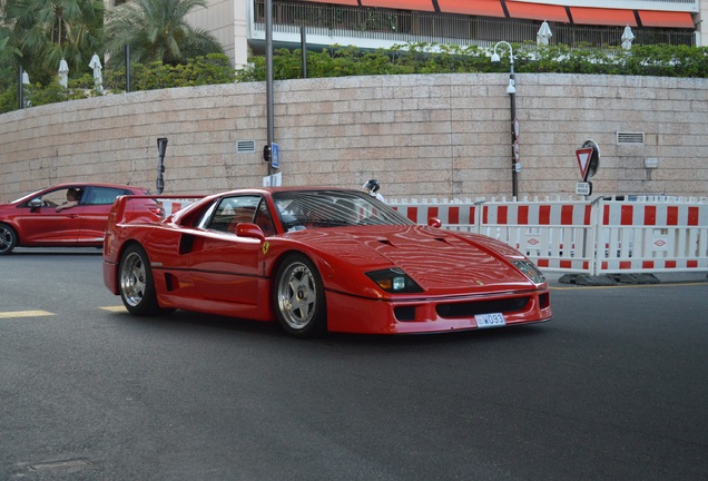 Ferrari F40