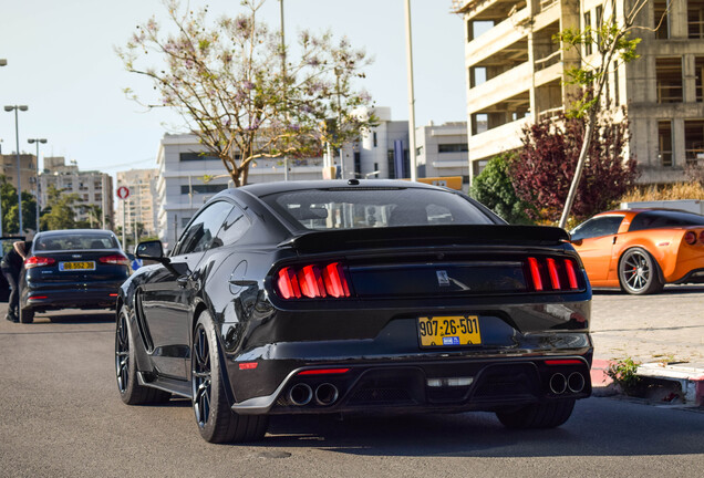 Ford Mustang Shelby GT350 2015