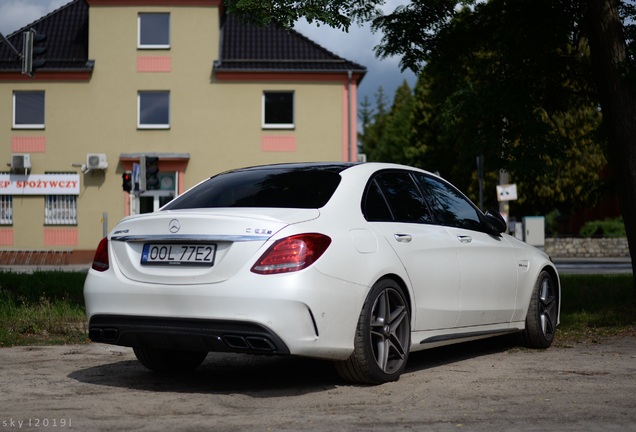 Mercedes-AMG C 63 W205