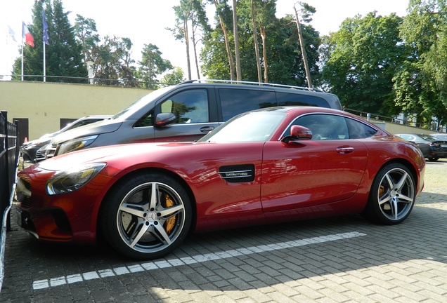 Mercedes-AMG GT S C190