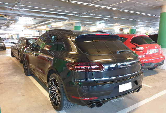 Porsche 95B Macan Turbo