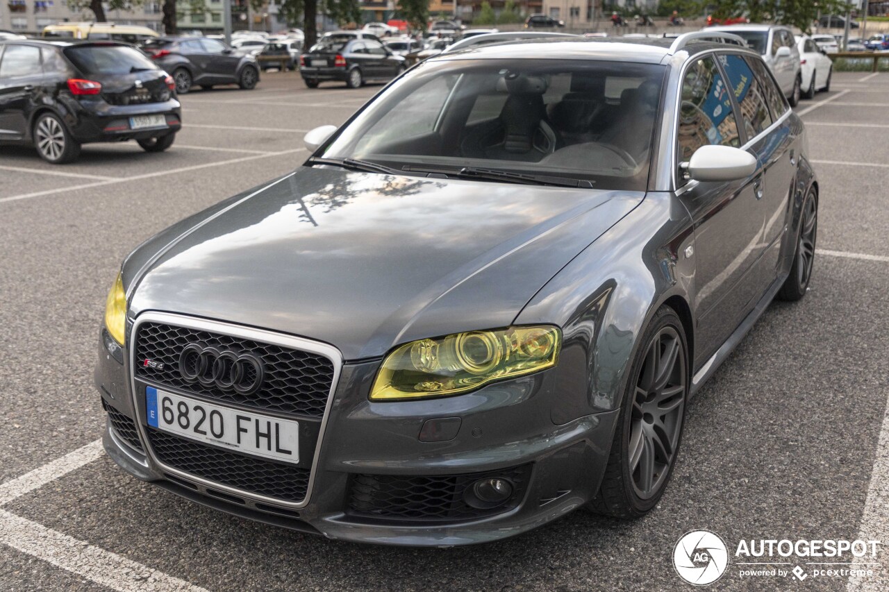 Audi RS4 Avant B7