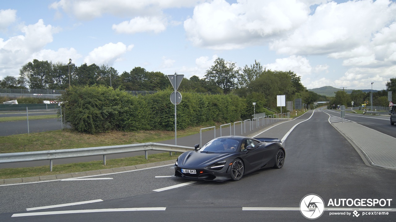 McLaren 765LT