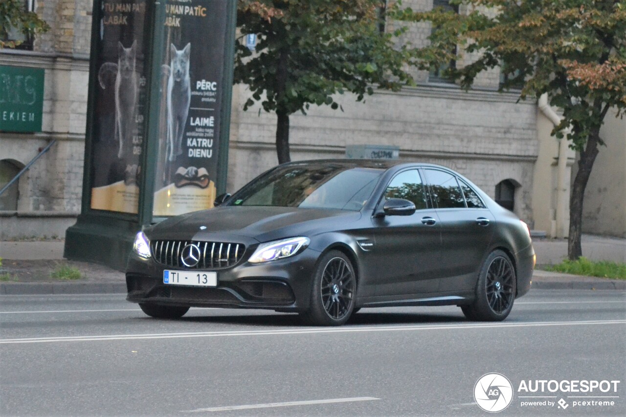 Mercedes-AMG C 63 W205