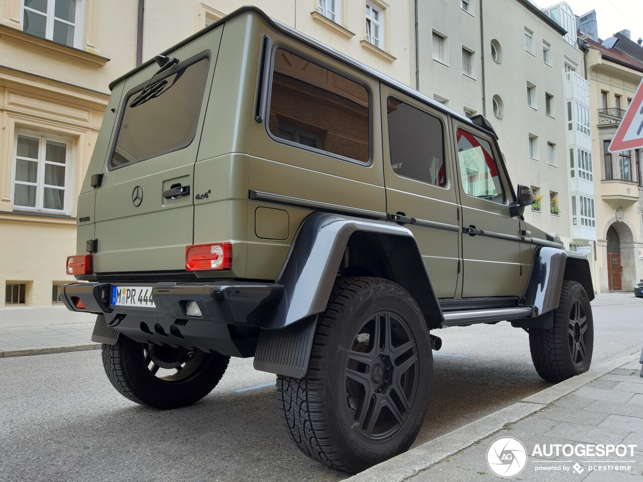 Mercedes-Benz G 500 4X4²