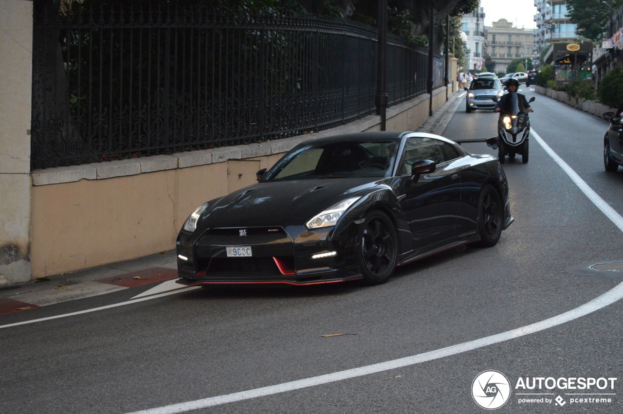 Nissan GT-R 2011 Nismo