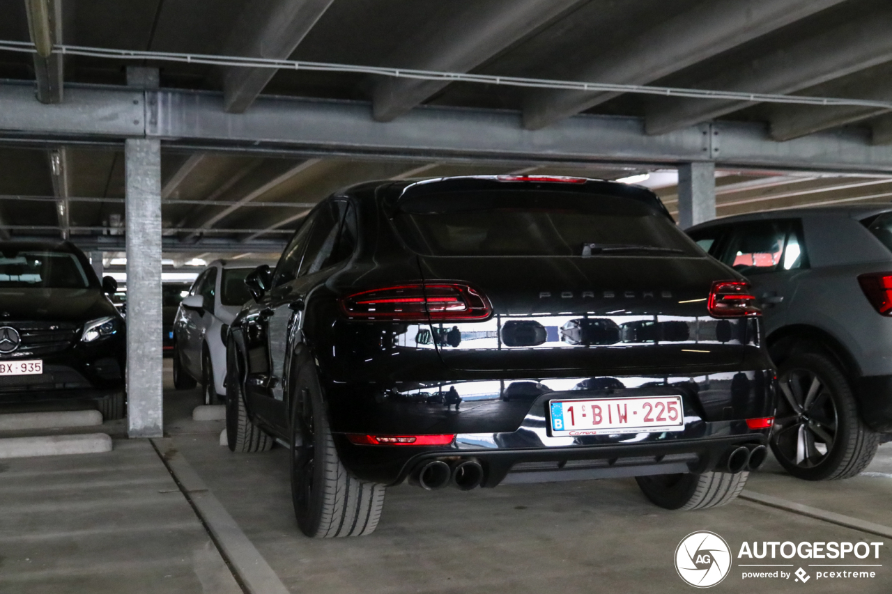 Porsche 95B Macan GTS