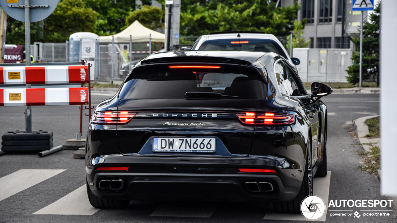 Porsche 971 Panamera Turbo Sport Turismo