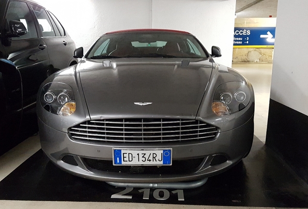 Aston Martin DB9 Volante 2010