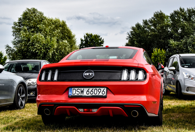 Ford Mustang GT 2015