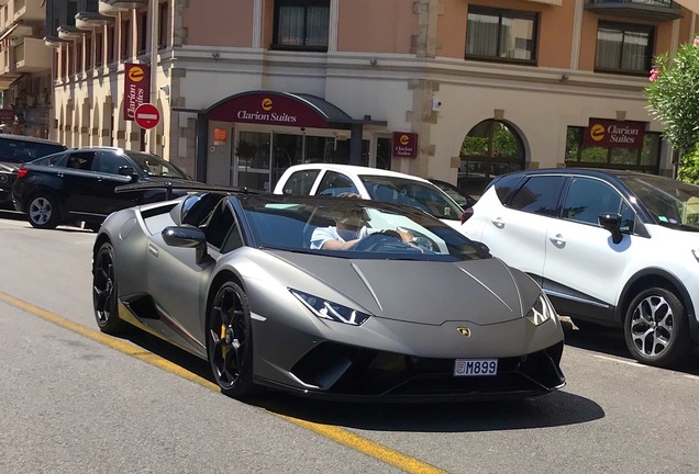 Lamborghini Huracán LP640-4 Performante Spyder