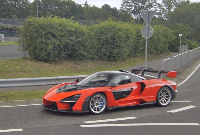 McLaren Senna