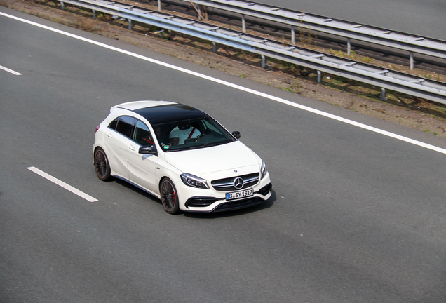 Mercedes-AMG A 45 W176 2015