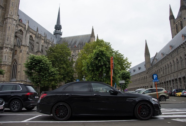 Mercedes-AMG C 63 S W205