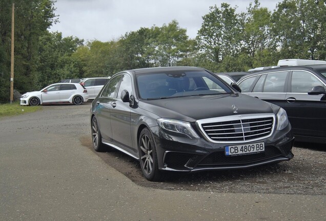 Mercedes-Benz S 63 AMG V222