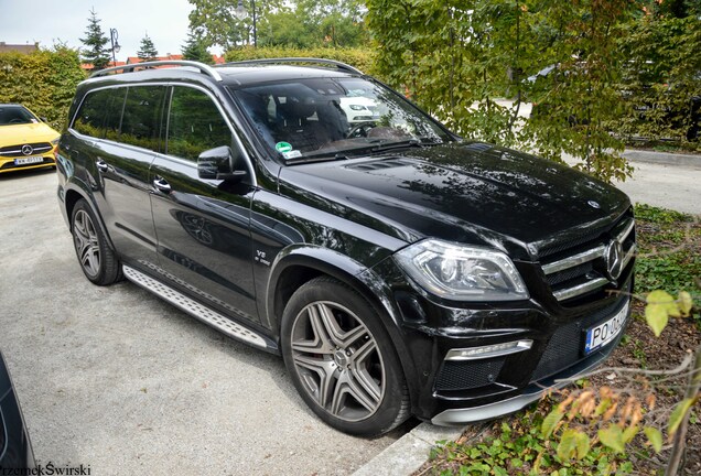 Mercedes-Benz GL 63 AMG X166