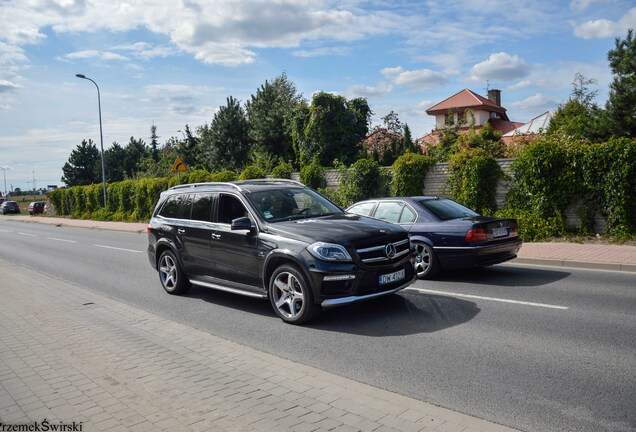 Mercedes-Benz GL 63 AMG X166