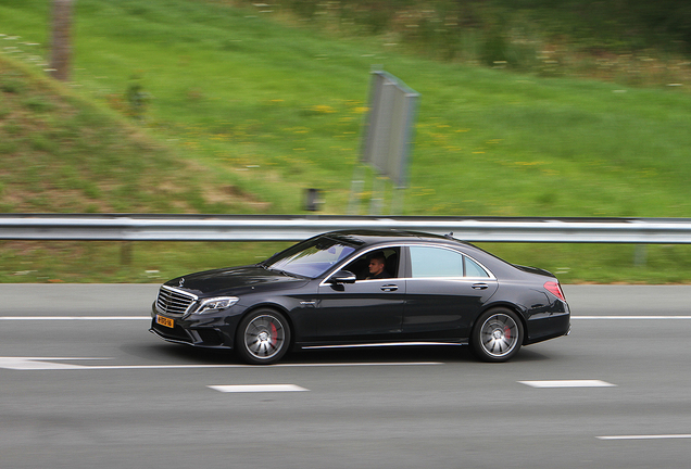 Mercedes-Benz S 63 AMG V222